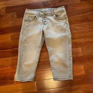 jewelly stretch capri pants -light gray XL